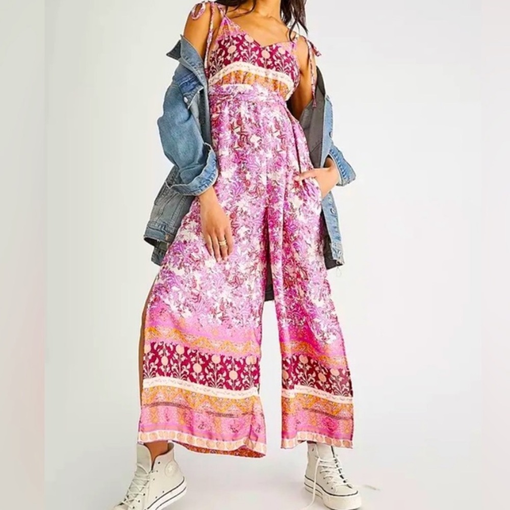FREE PEOPLE PINK WHITE LEONA FLORAL SILK JUMPSUIT